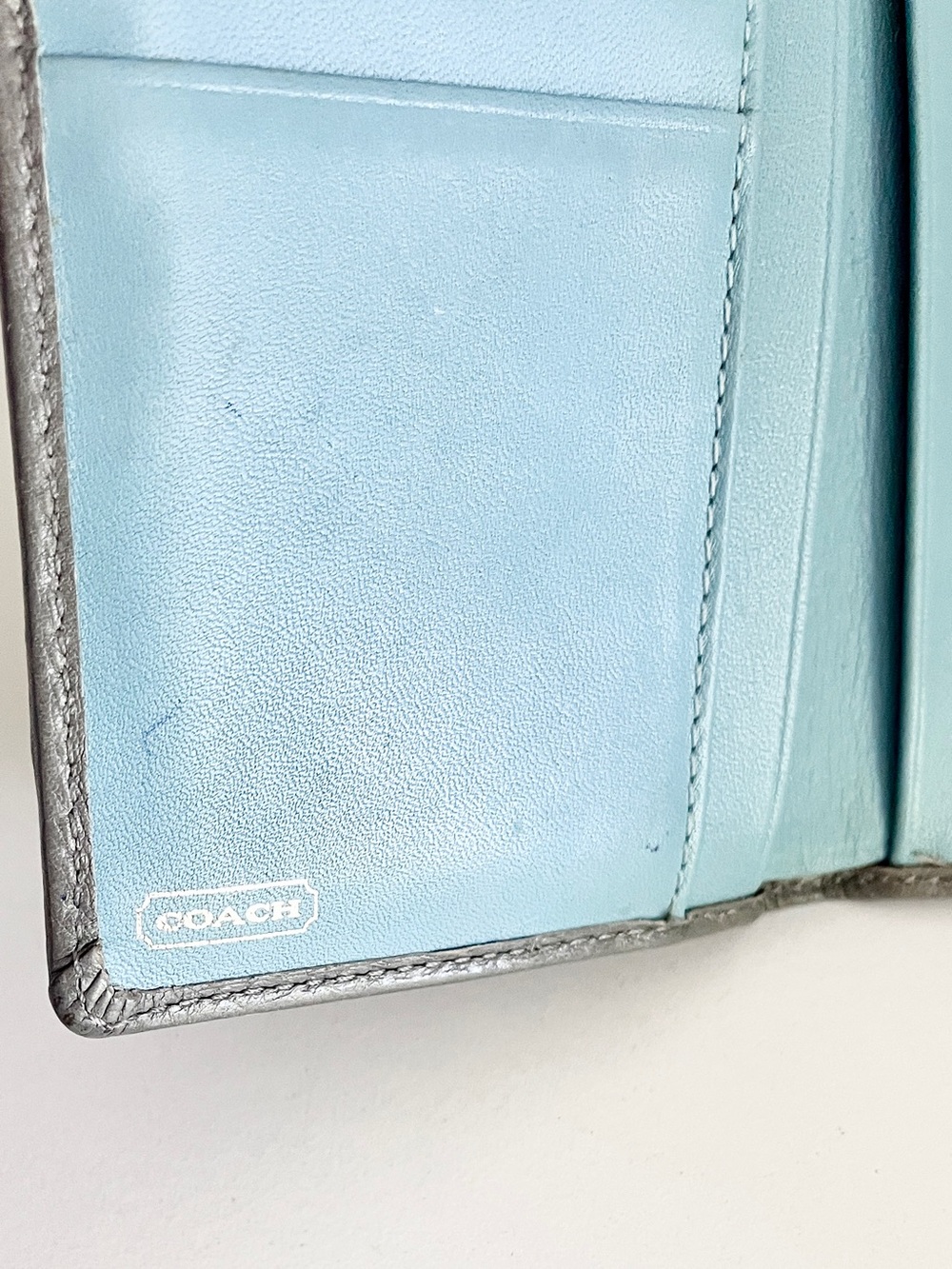 Coach Silver Jacquard and Grey Leather ‘Madison Dotted Op Art’ Medium Wallet - Picture 11 of 11